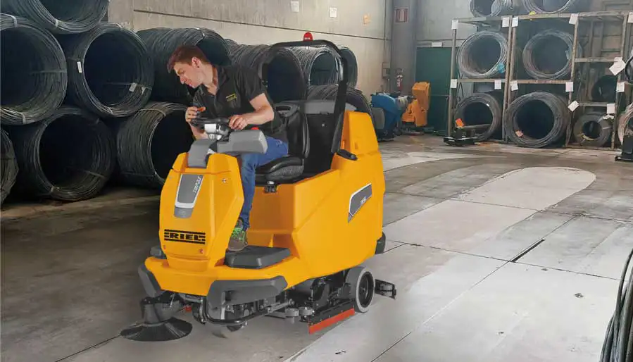 palastra che si vede che c'è molto caldo e afa